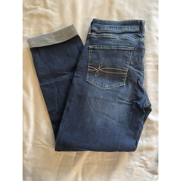 Denizen Levi’s Jeans Women Size 27”x24” Modern Slim Boyfriend Capri - Picture 2 of 10